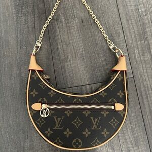 louis vuitton loop purse